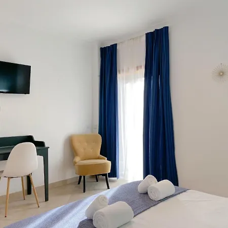 Meia Poolside To Seaside Retreat #1936 *