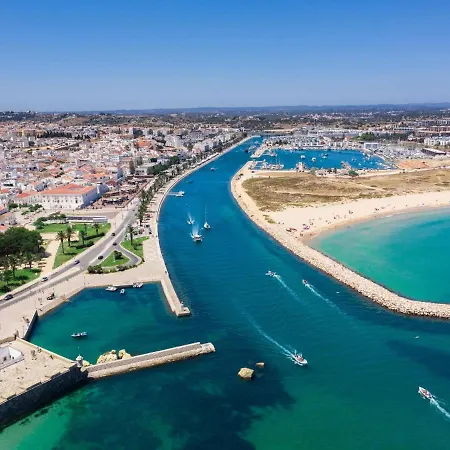 Meia Poolside To Seaside Retreat #1936 * Lagos